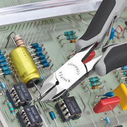 7702120HESDH03D0.jpg